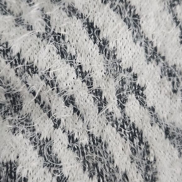 Lane Bryant Scoop Neck Fuzzy Eyelash Knit White Gray Zebra Stripe Sweater, 18-20 - Picture 8 of 8